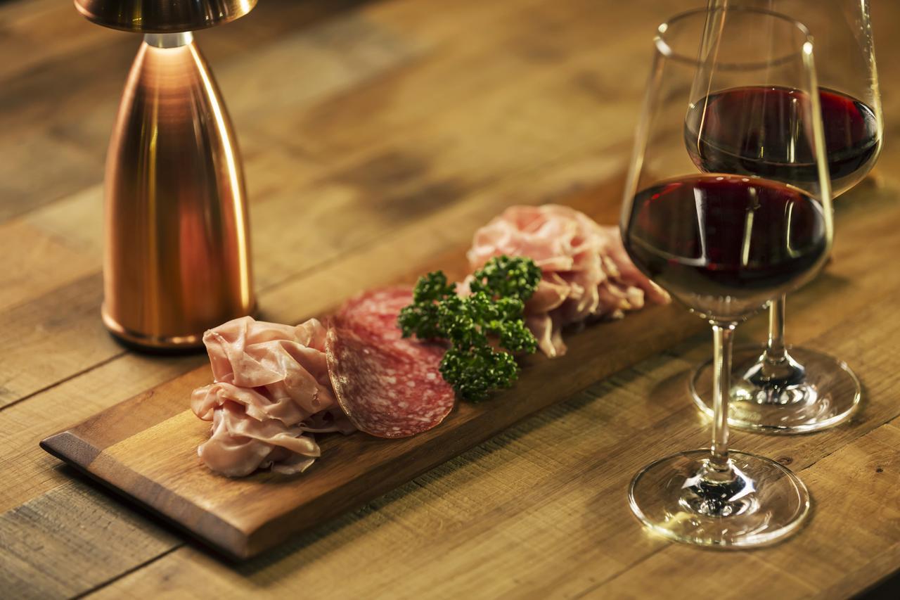 Omo7 Asahikawa By Hoshino Resorts Экстерьер фото Salami and wine