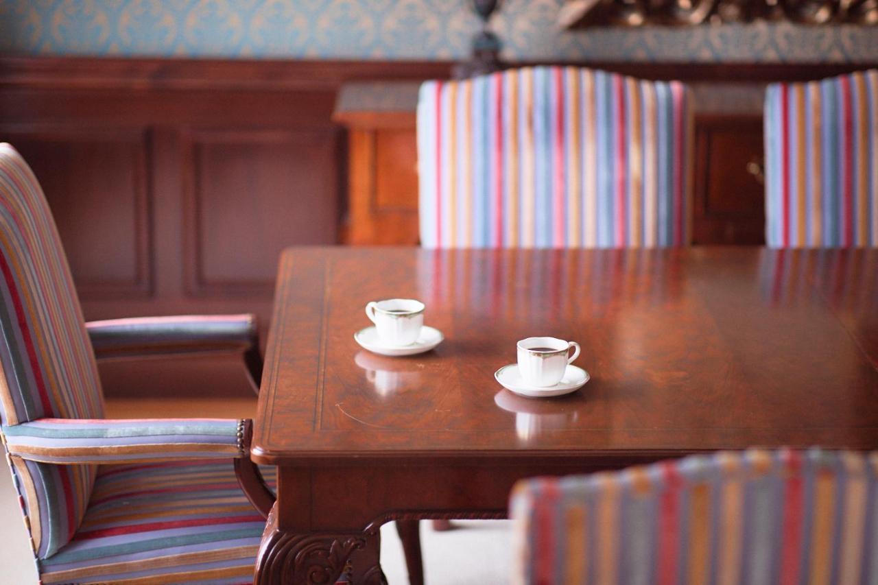 Omo7 Asahikawa By Hoshino Resorts Экстерьер фото A table at a café