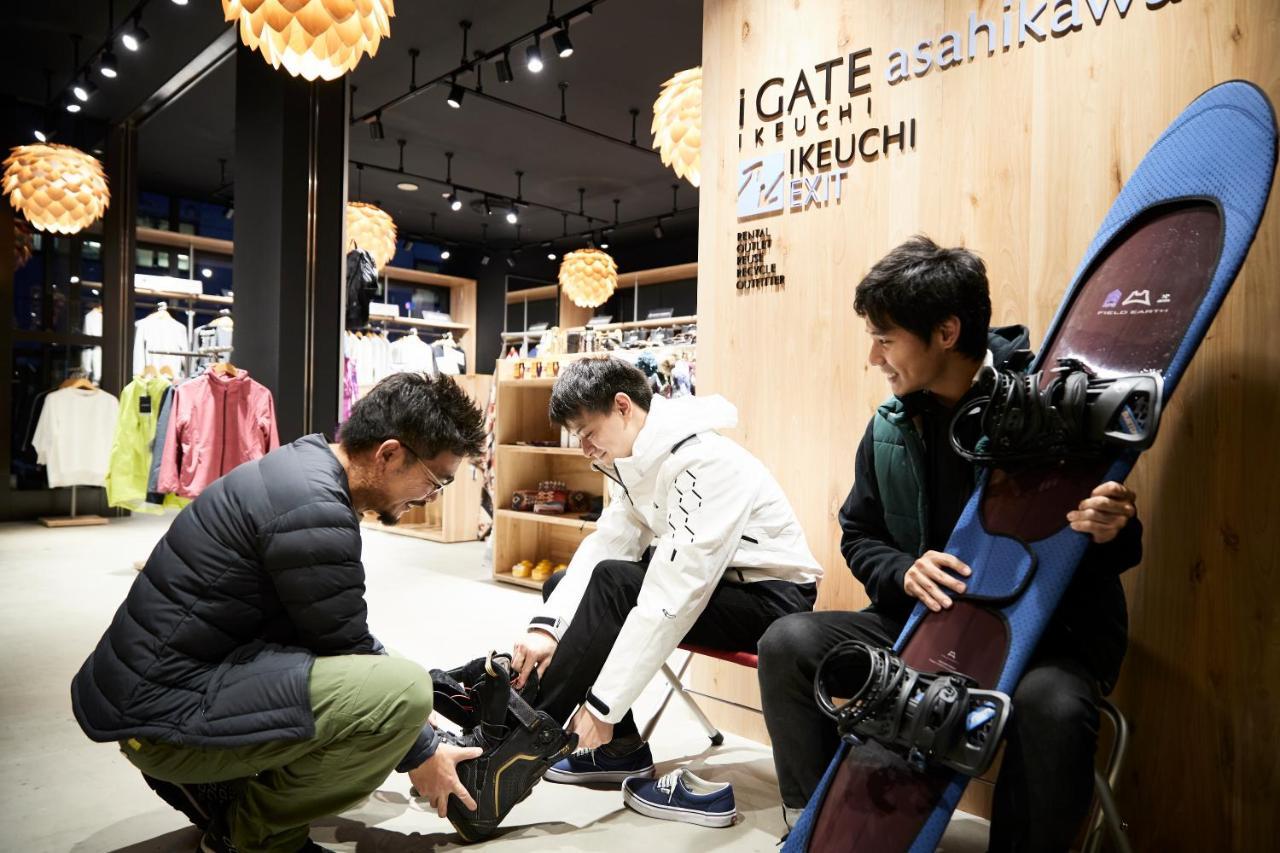 Omo7 Asahikawa By Hoshino Resorts Экстерьер фото Fitting a snowboard boot